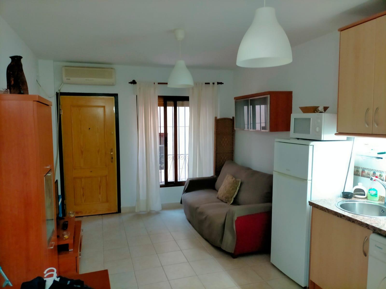 Charming 1 Bedroom Apartment in Prime Location