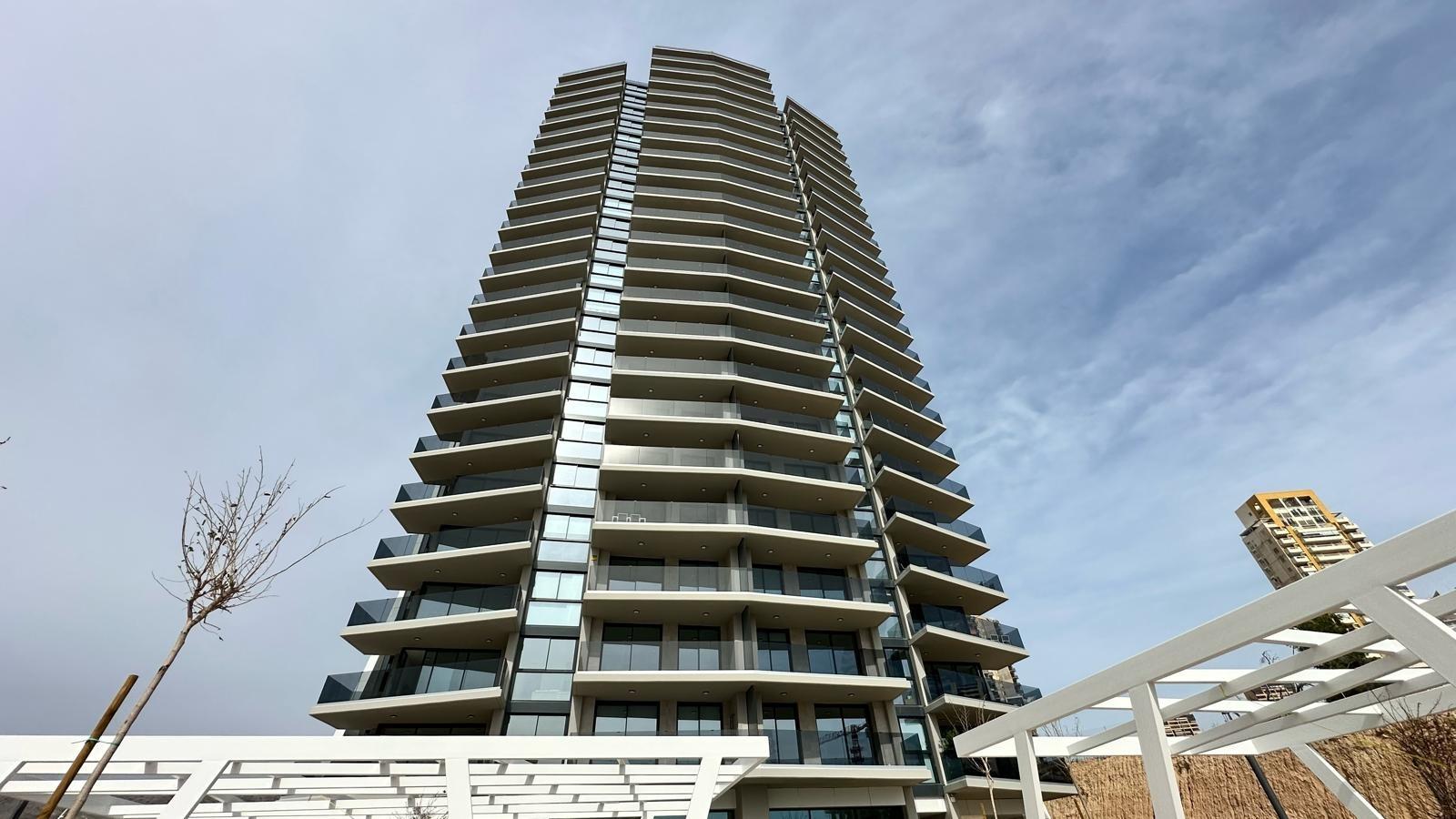 17-20-1 BRAND NIEUW ONTWERP-APPARTEMENT MET ZEEZICHTEN OP PONIËNTE BEACH, BENIDORM