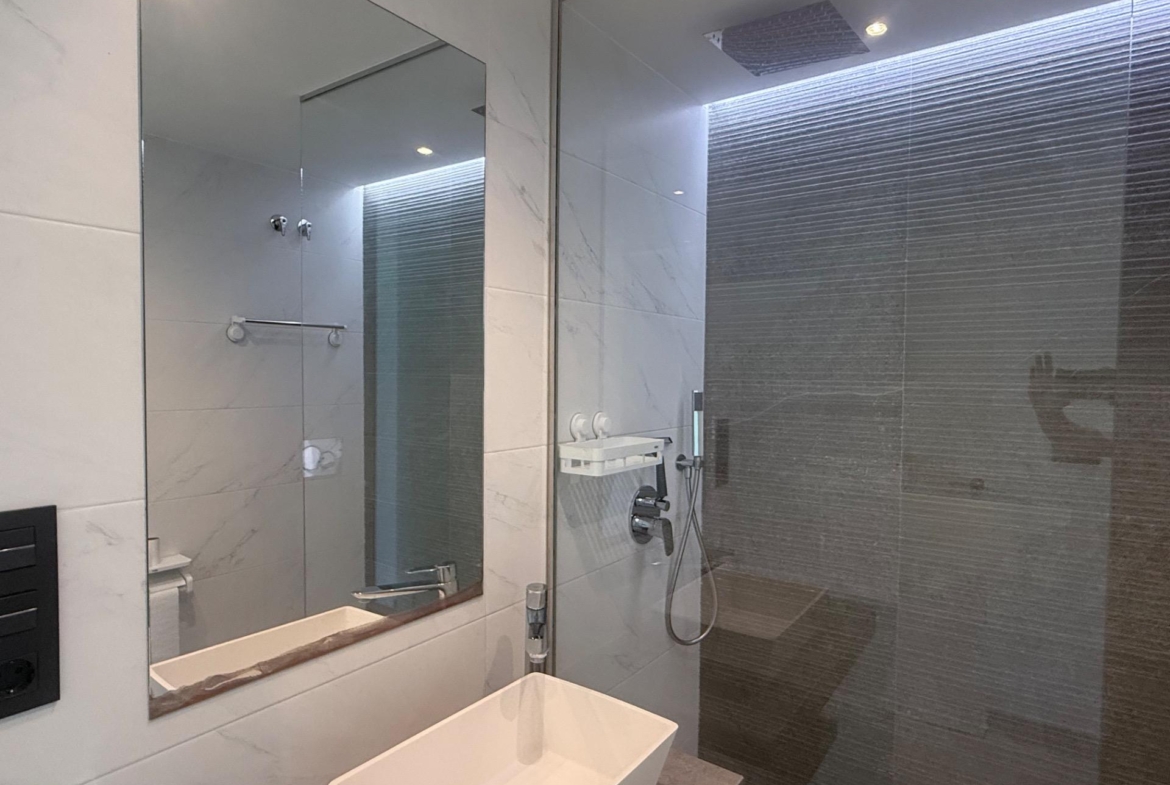 BUNGALOW ALTO OASIS BEACH – EL RASO : 2 HAB, 2 BAÑOS, GARAJE, SOLARIUM