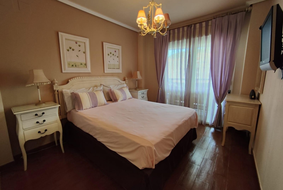 ESPECTACULAR APARTAMENTO DUPLEX EN LA CALA DE VILLAJOYOSA A 300M DE LA PLAYA