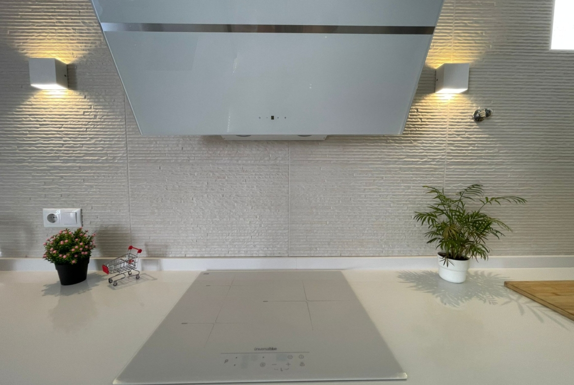 REFORMED HOUSE IN ORIHUELA COSTA! 3 BEDROOMS. BATHROOMS. SAUNA AND PRIVATE POOL.