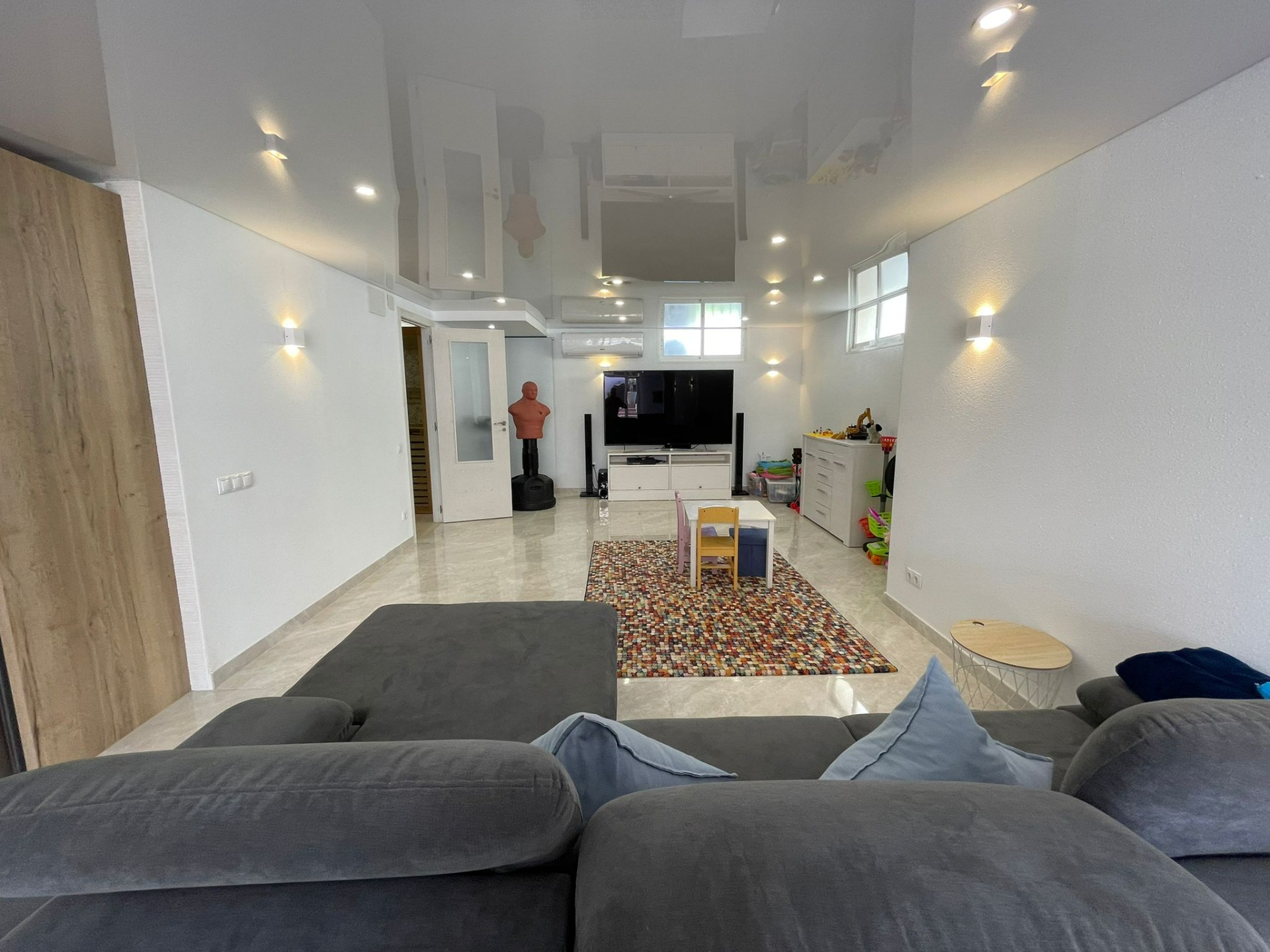 REFORMED HOUSE IN ORIHUELA COSTA! 3 BEDROOMS. BATHROOMS. SAUNA AND PRIVATE POOL.