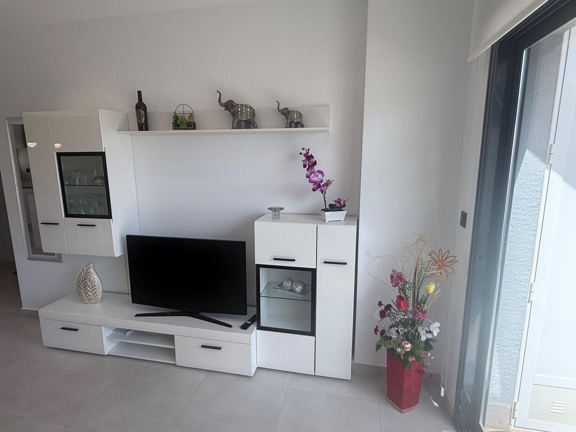 BUNGALOW ALTO OASIS BEACH – EL RASO : 2 HAB, 2 BAÑOS, GARAJE, SOLARIUM
