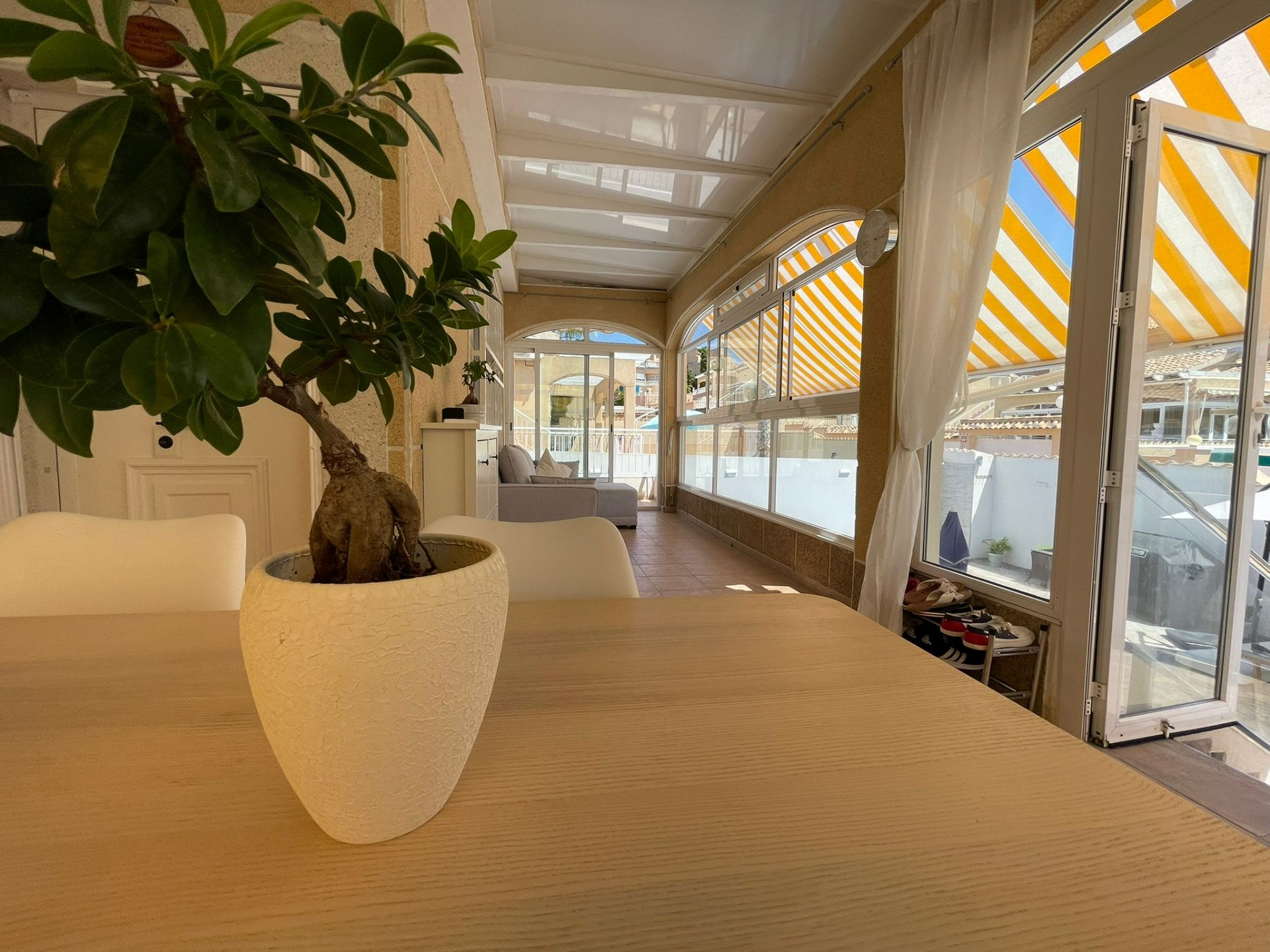 REFORMED HOUSE IN ORIHUELA COSTA! 3 BEDROOMS. BATHROOMS. SAUNA AND PRIVATE POOL.