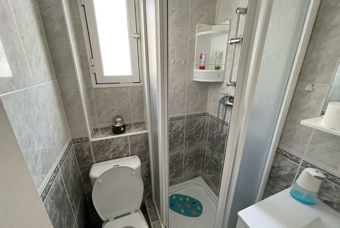 REFORMED HOUSE IN ORIHUELA COSTA! 3 BEDROOMS. BATHROOMS. SAUNA AND PRIVATE POOL.