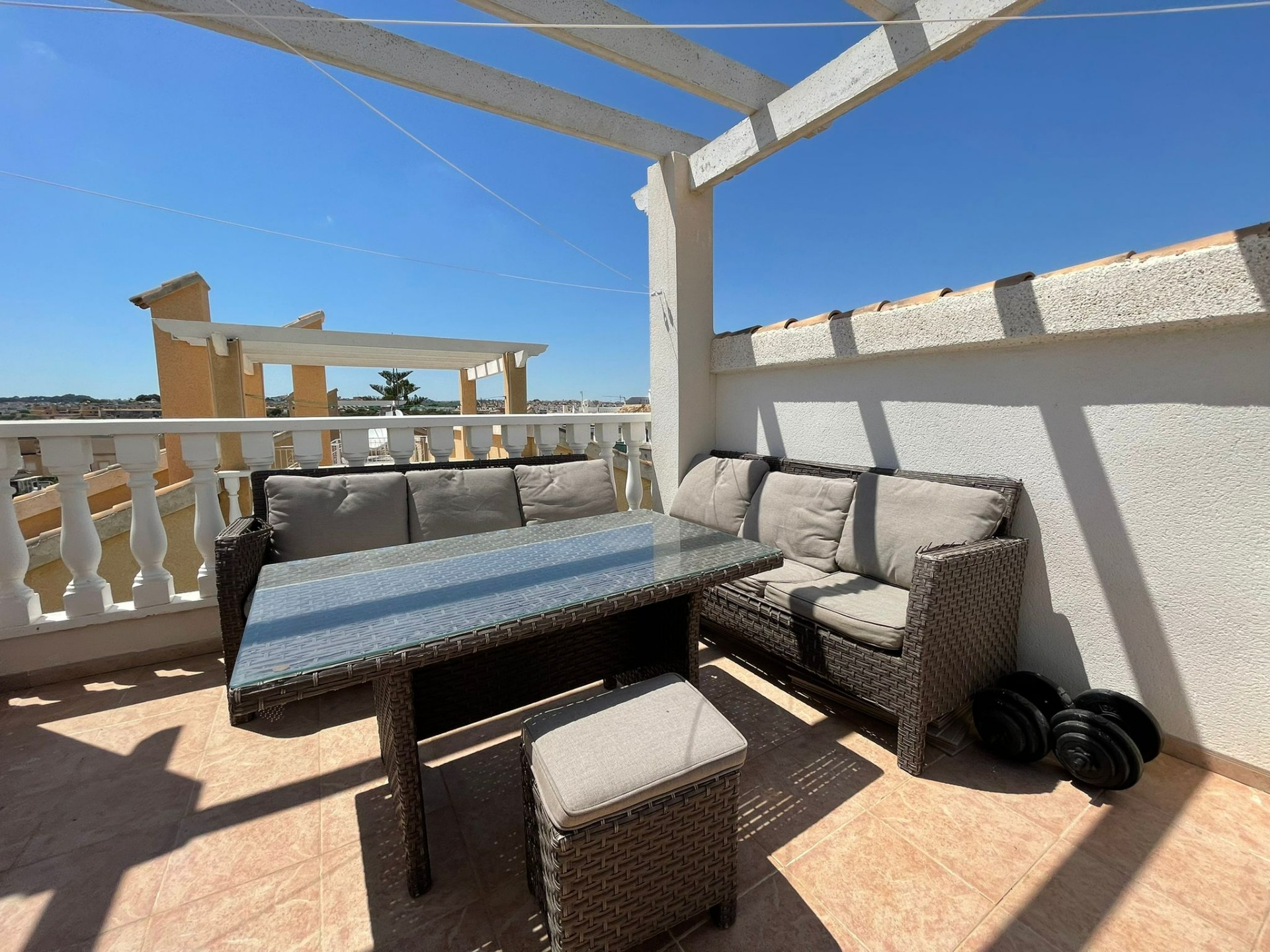 REFORMED HOUSE IN ORIHUELA COSTA! 3 BEDROOMS. BATHROOMS. SAUNA AND PRIVATE POOL.