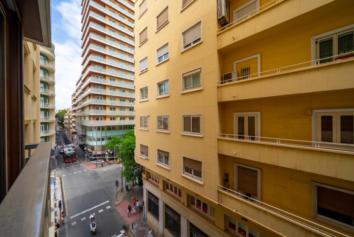 Piso de Lujo con Espectaculares Vistas en la Explanada de España, Alicante