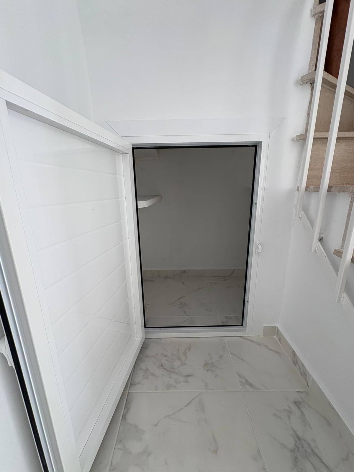 Your new home awaits! 🏡✨ RENOVATED TOWNHOUSE 3 BED 2 BATHS 2 TERRACES WITH COMMUNITY POOL
