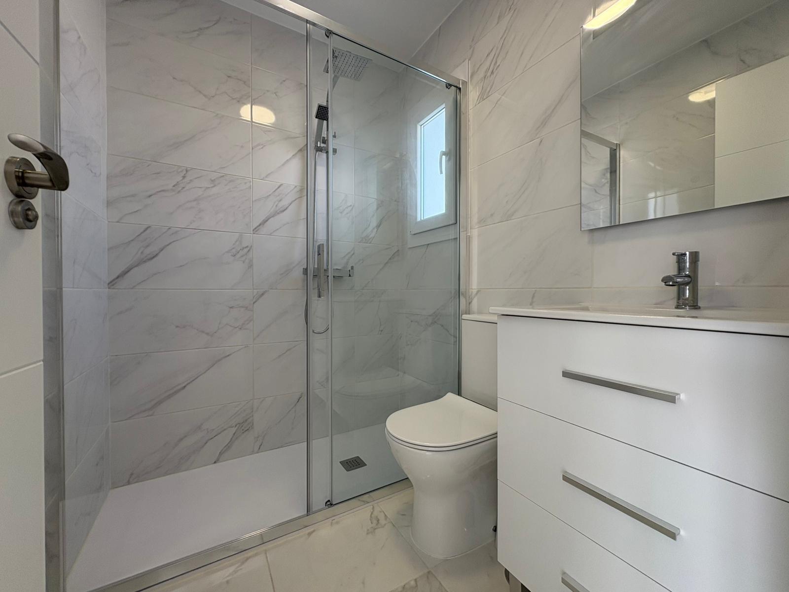 Your new home awaits! 🏡✨ RENOVATED TOWNHOUSE 3 BED 2 BATHS 2 TERRACES WITH COMMUNITY POOL