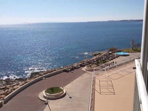 APARTAMENTO CON VISTAS PANORAMICAS AL MAR FRONTAL Y LATERAL! 4 DORM. 2 BAÑOS. GARAJE+TRASTERO.