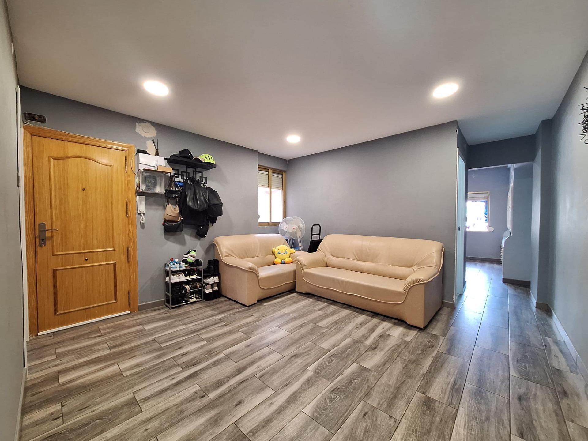 APPARTEMENT IN CAROLINAS ALTAS – BOULEVARD DEL PLA