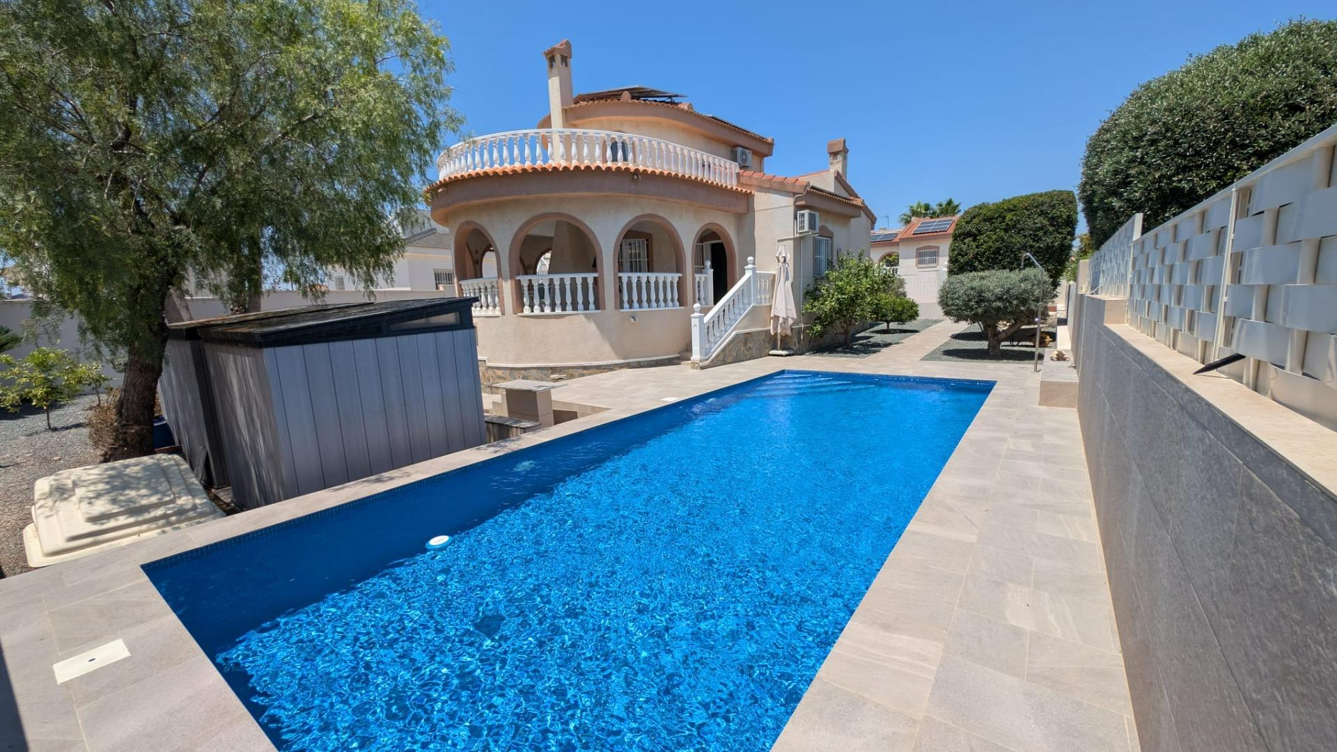 Chalet in Rojales