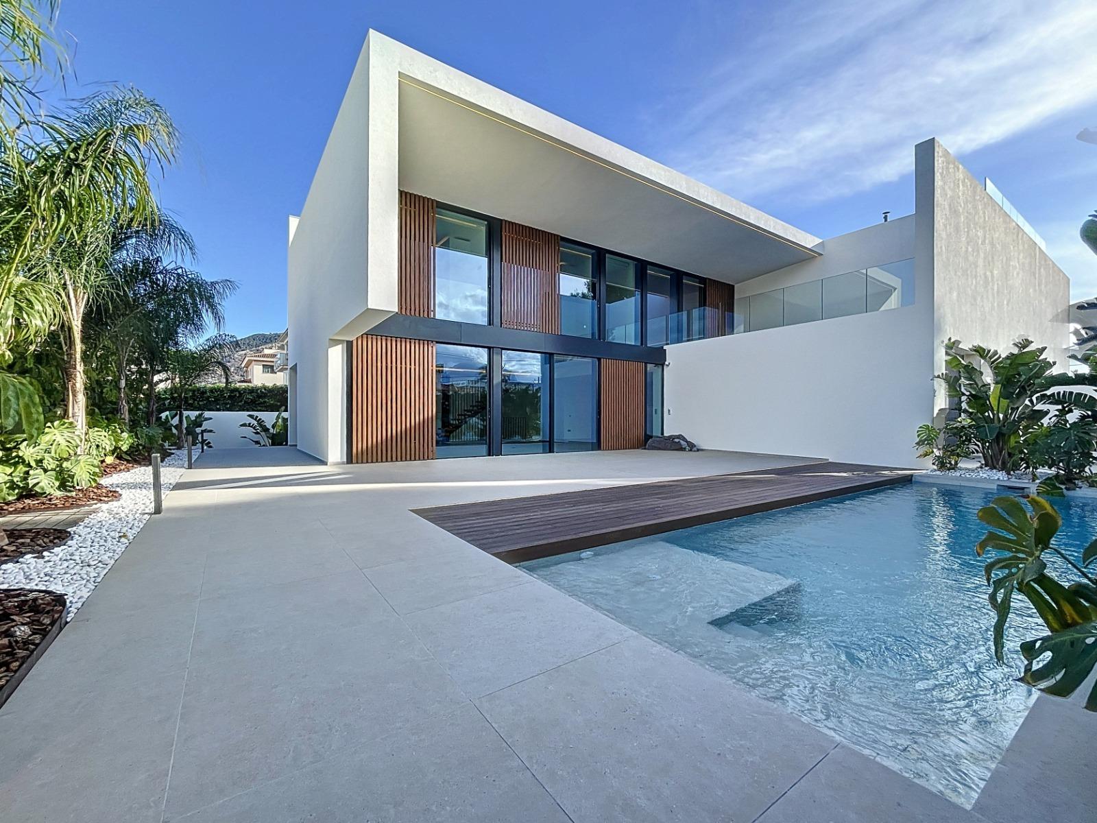 🌴 Exclusive Modern Villa in Albir