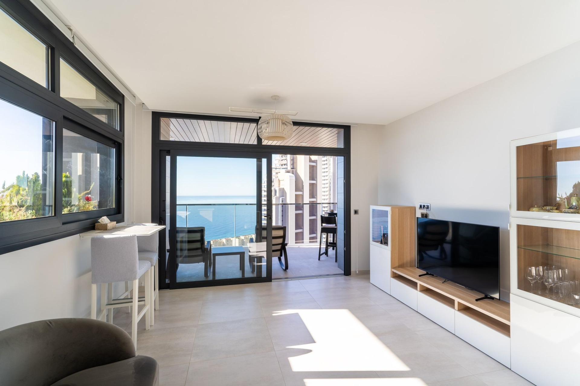 2-1-386 Impresionante apartamento de 3 dormitorios en Sunset Waves en planta 17 espectaculares vistas al mar