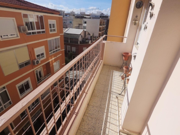 Magnifica vivienda en pleno centro de Alicante con ascensor y garaje, junto al Corte Inglés