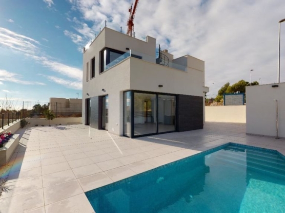 Villas de nueva construcción con vistas al mar y montaña