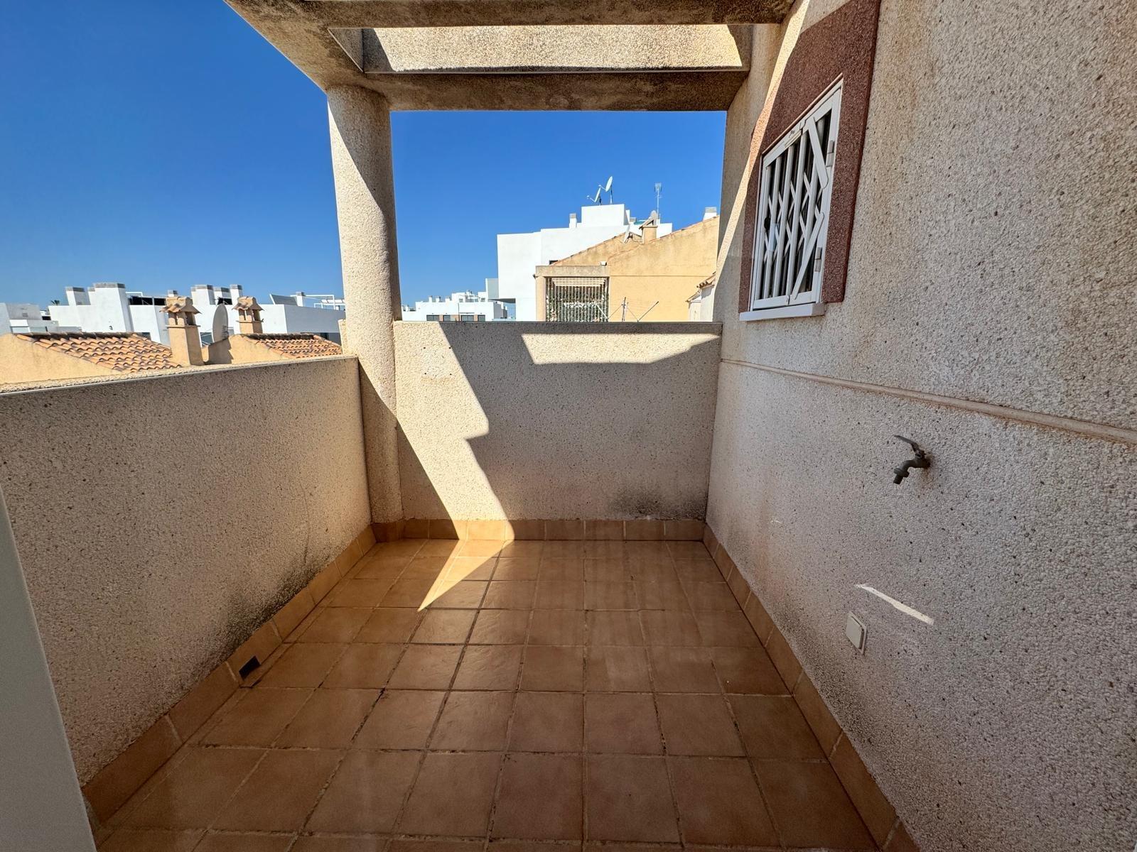 2-10-234 Cozy Townhouse in Orihuela Costa – Ideal for Family Living