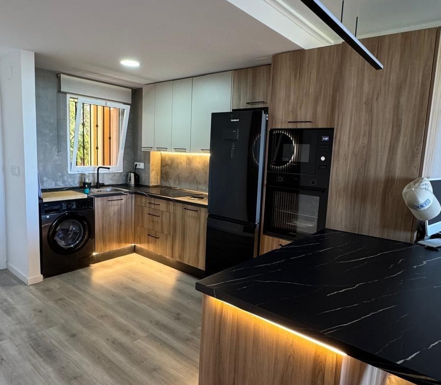 Exclusivo Piso de 2 Dormitorios en el Campo de Golf Bonalba, Mutxamel