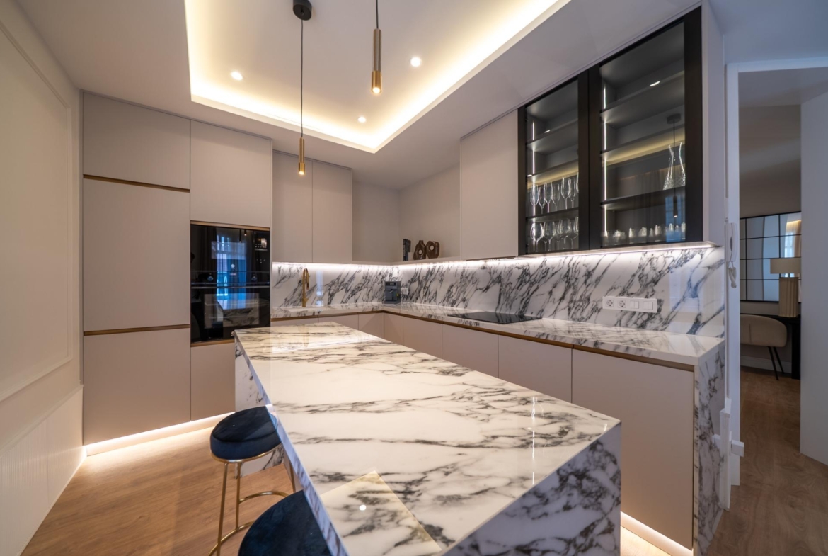 LUXURY APPARTMENT FOR SALE IN GOYA, SALAMANCA DISTRICT