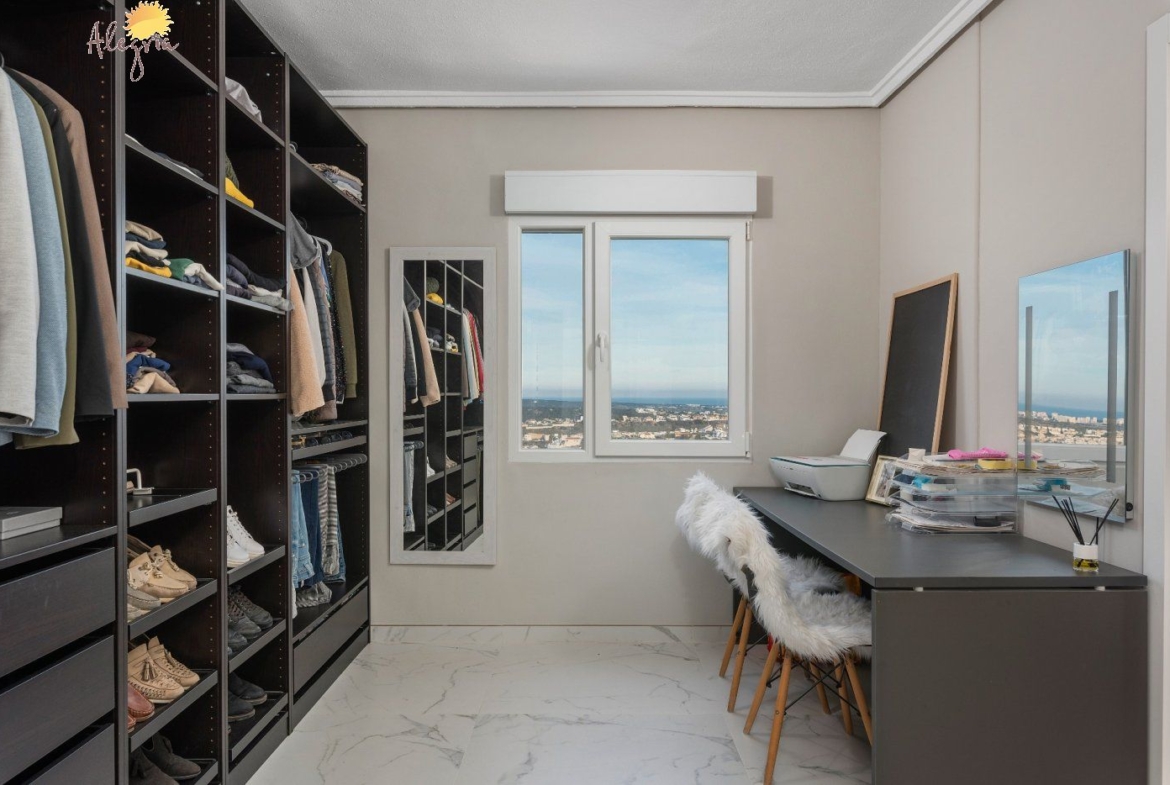 Unieke 170m2 Penthouse met panoramisch uitzicht in Ciudad Quesada!