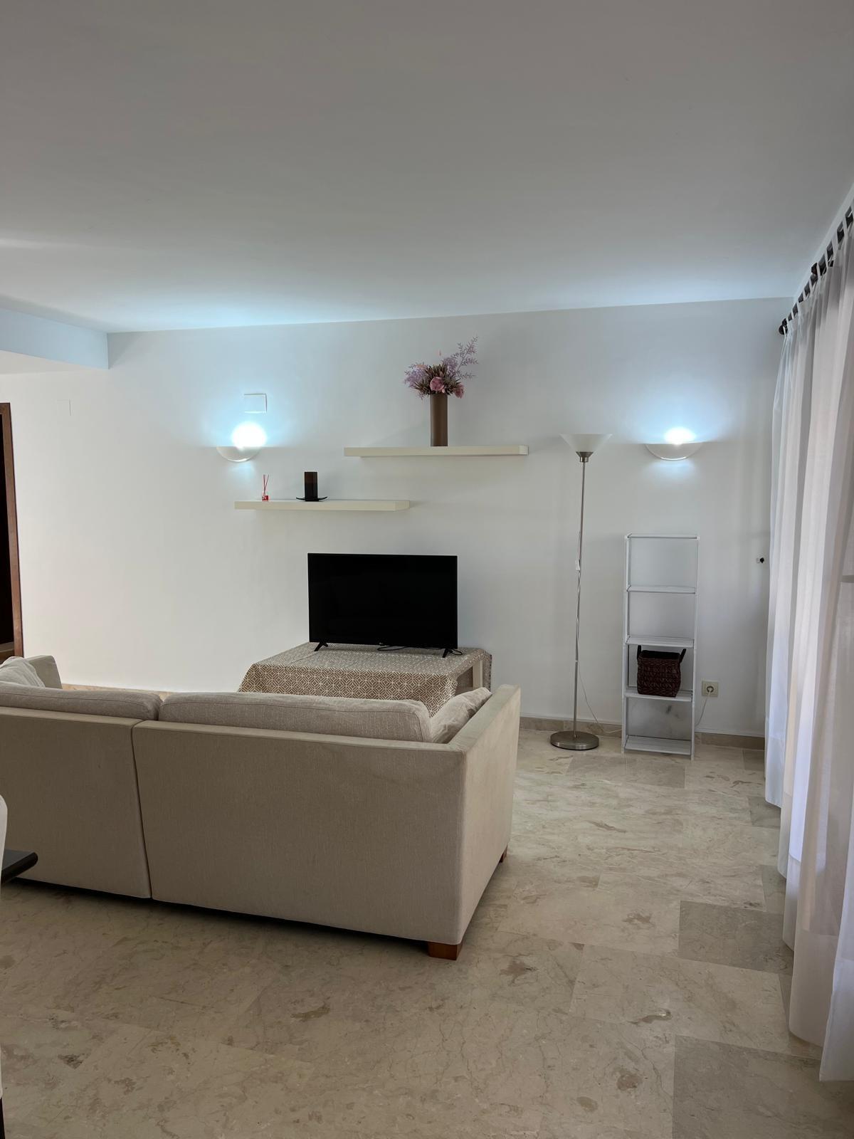2-10-336 La Entrada ! Enorme apartamento en una de las mejores zonas de Costa Blanca !