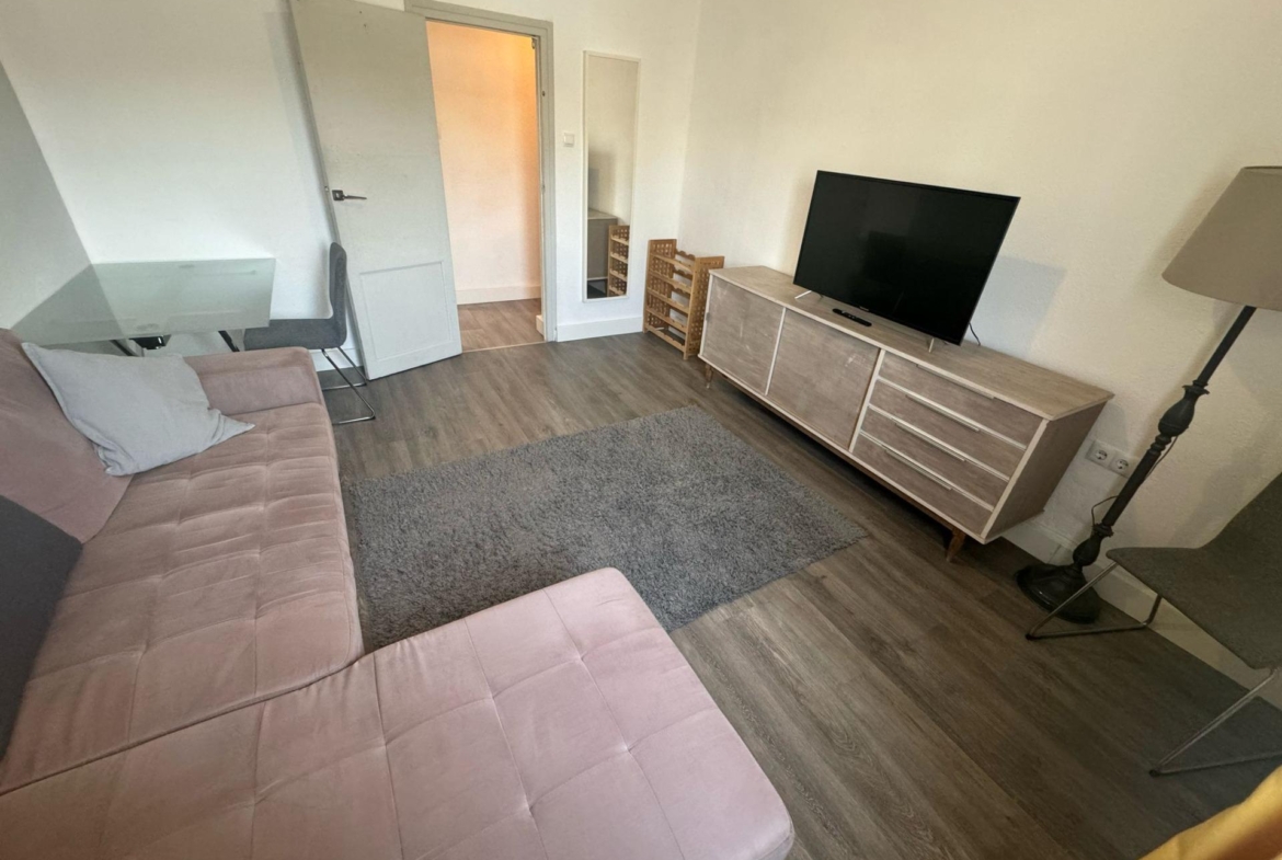 Amplio piso de 3 habitaciones en El Grau