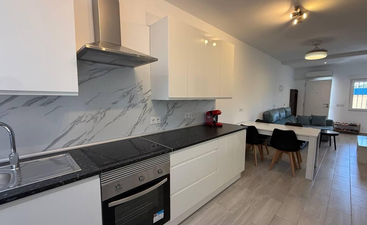Bungalow with newly renovated, 2 bedrooms, 1 bathroom