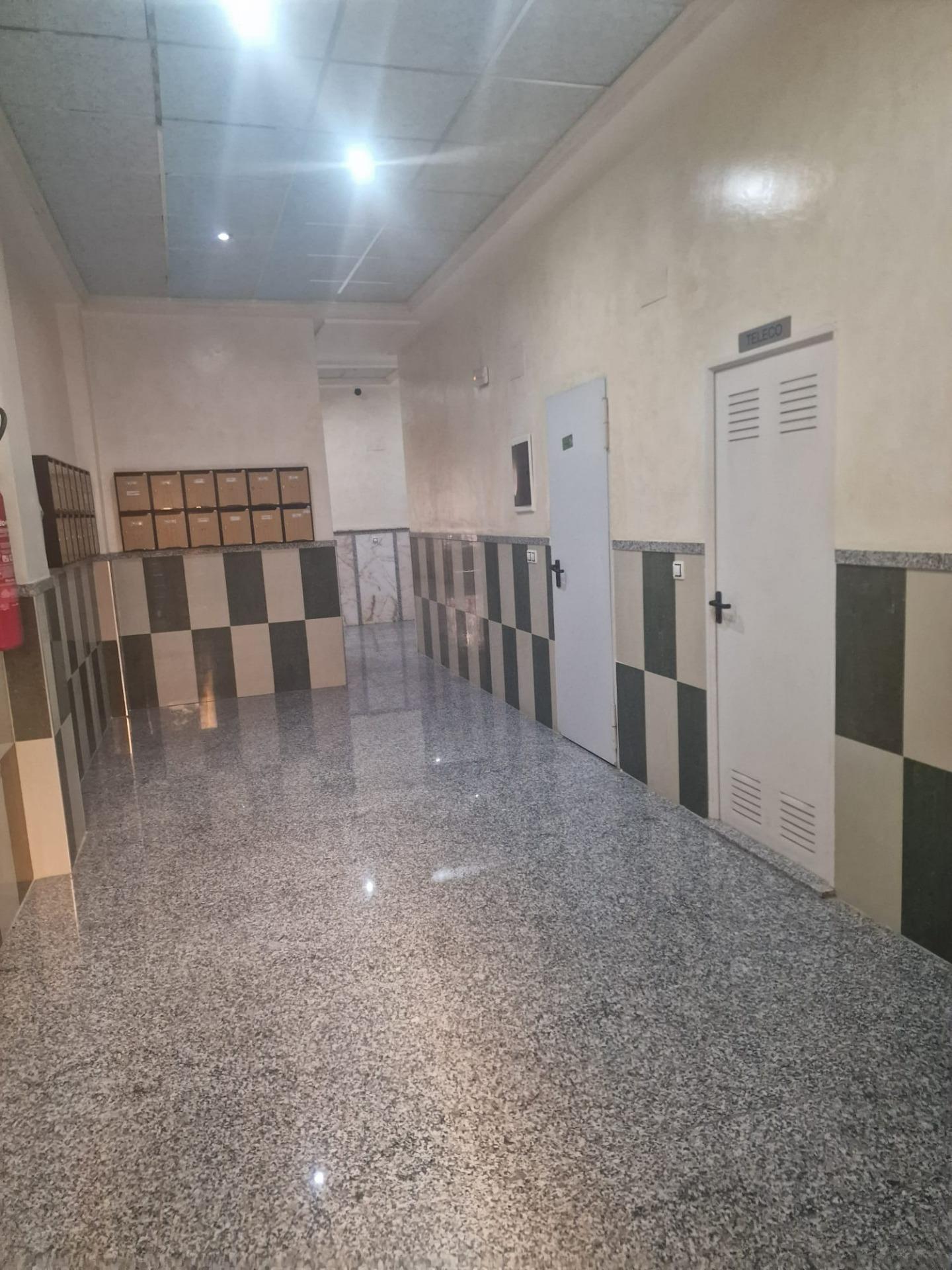 OPORTINIDAD!! APPARTAMENTO EN CABALLERA DE RODAS 2 HABS PISCINA COMUNITARIA 159.900
