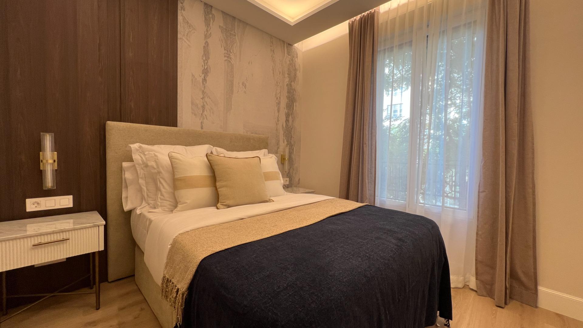 ELEGANT FULLY RENOVATED LUXURY APARTNEMT IN LISTA, MADRID