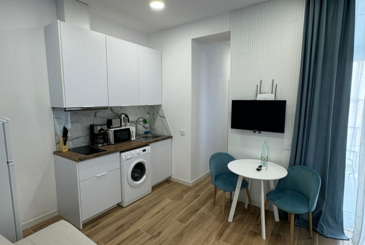 EDIFICIO EN VENTA EN ALICANTE CON LICENCIA TURISTICA – CAROLINAS BAJAS