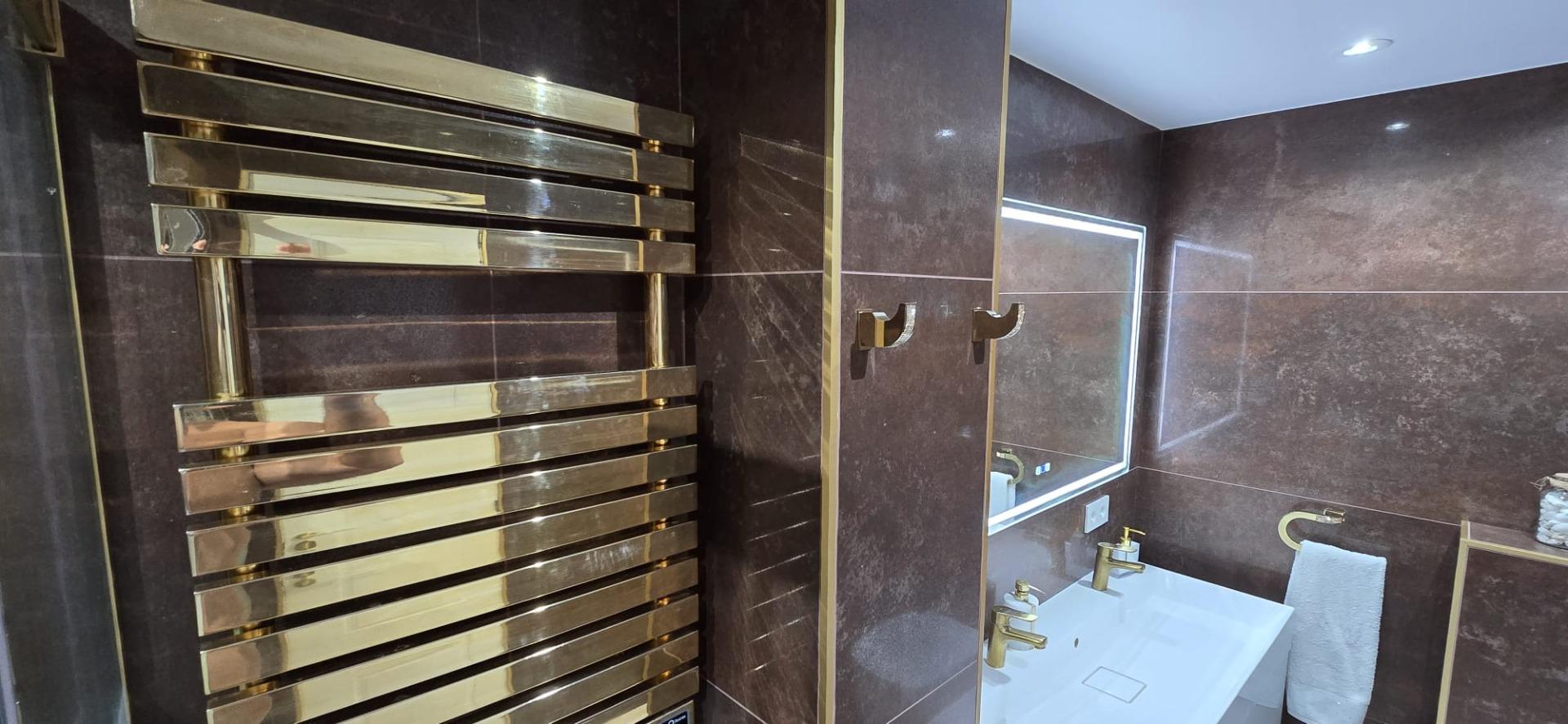 REFORMADO APPARTAMENTO A 50 METROS DE LA PLAYA. 3 DORM. 1 BAÑO. 101 M2.