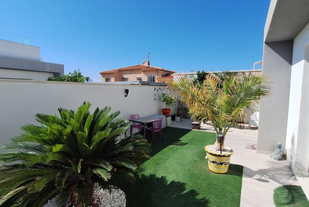 Mooie luxe villa in La Siesta