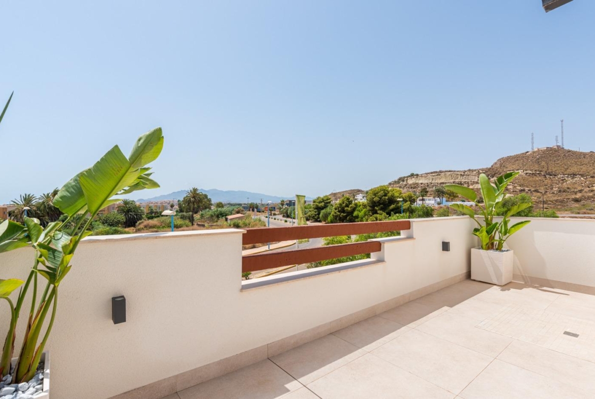 OBRA NUEVA EN VERA PLAYA. VILLA LAGUNA AZUL. 230M2 PARCELA. 3 DORM. 3 BAÑOS.