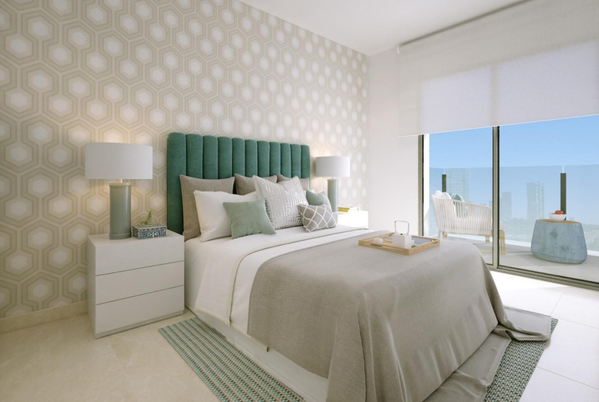 OBRA NUEVA EN TORREVIEJA A 150 METROS DE LA PLAYA. 2 DORMITORIOS. 2 BAÑOS. PISCINA COMUNITARIA.