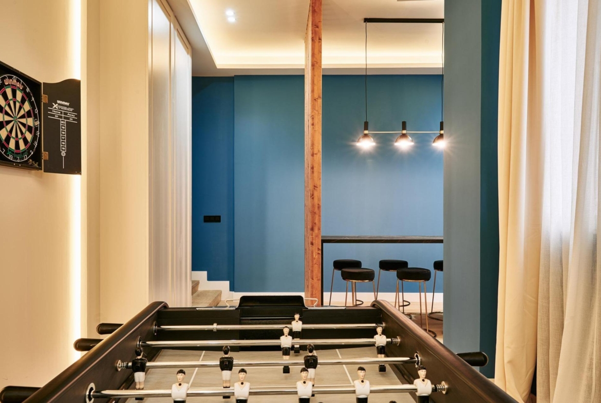 EXCLUSIVE BRAND NEW RENOVATED APARTMENT IN THE CENTER OF MADRID