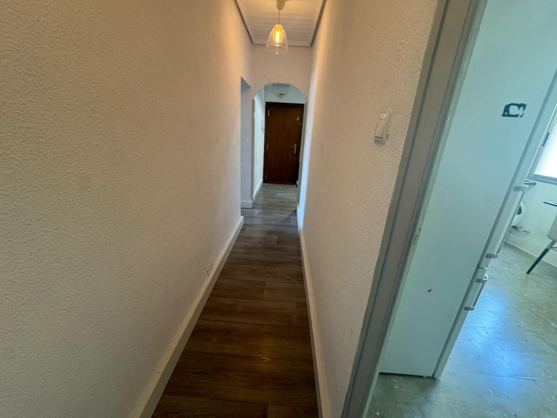 Amplio piso de 3 habitaciones en El Grau