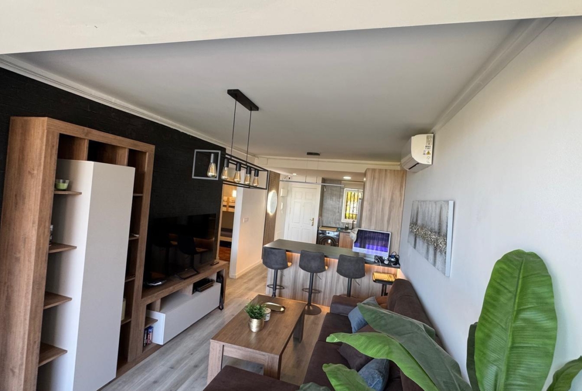 Exclusivo Piso de 2 Dormitorios en el Campo de Golf Bonalba, Mutxamel