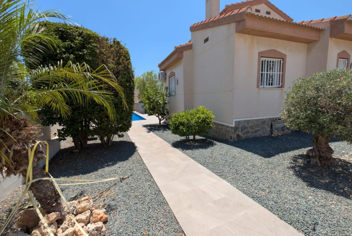 Chalet in Rojales