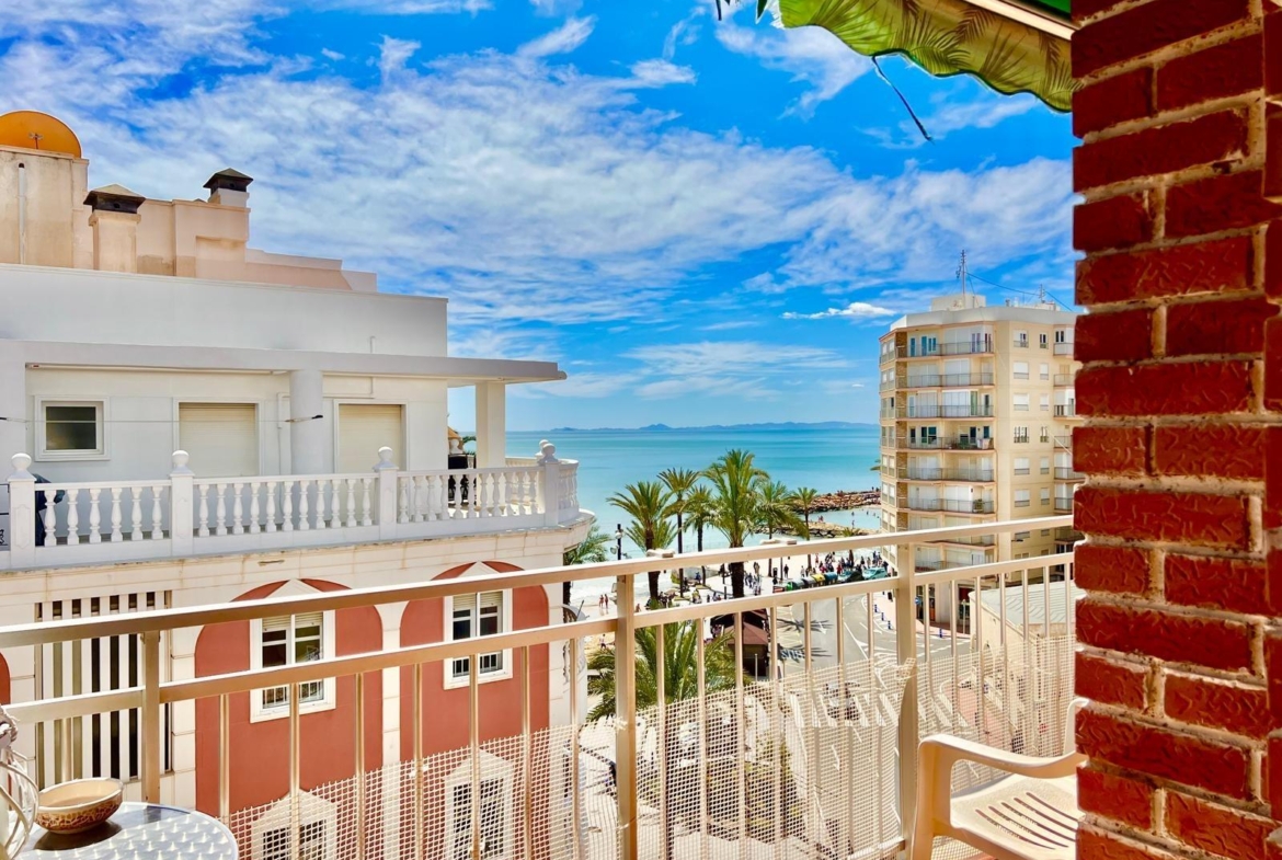 Fabulous apartment in Playa del Cura with sea views