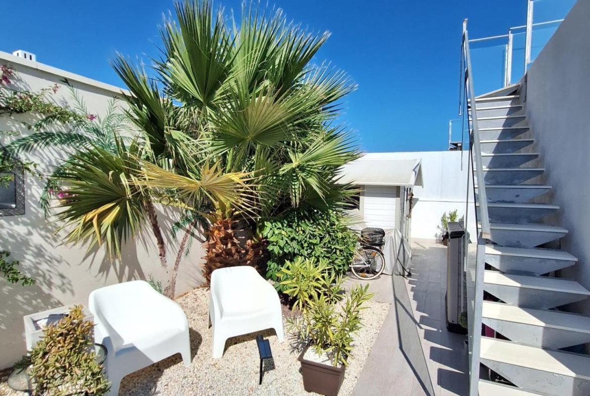 Mooie luxe villa in La Siesta