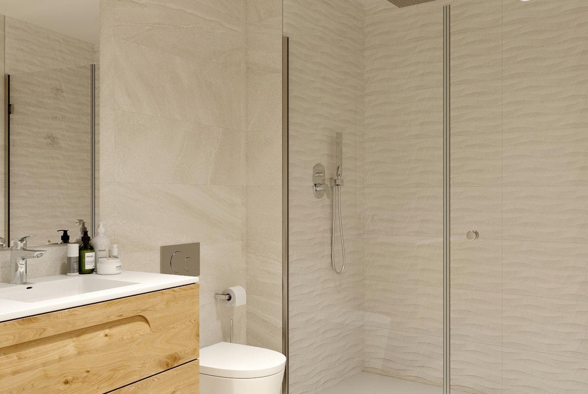 OBRA NUEVA EN TORREVIEJA A 150 METROS DE LA PLAYA. 2 DORMITORIOS. 2 BAÑOS. PISCINA COMUNITARIA.