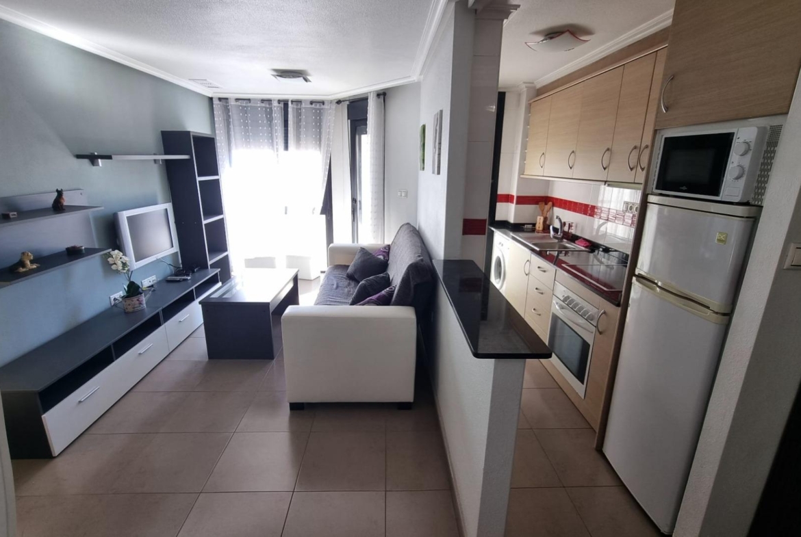 Elegante piso en cetro de Torrevieja + plaza de parking incluido !