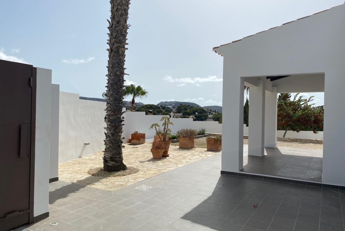 Exclusieve villa met uitzicht op zee in Moraira (Costa Blanca, Alicante)
