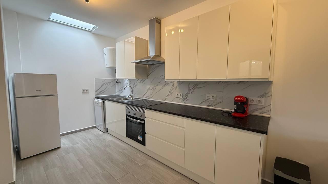 2-13-218 Bungalow with newly renovated, 2 bedrooms, 1 bathroom