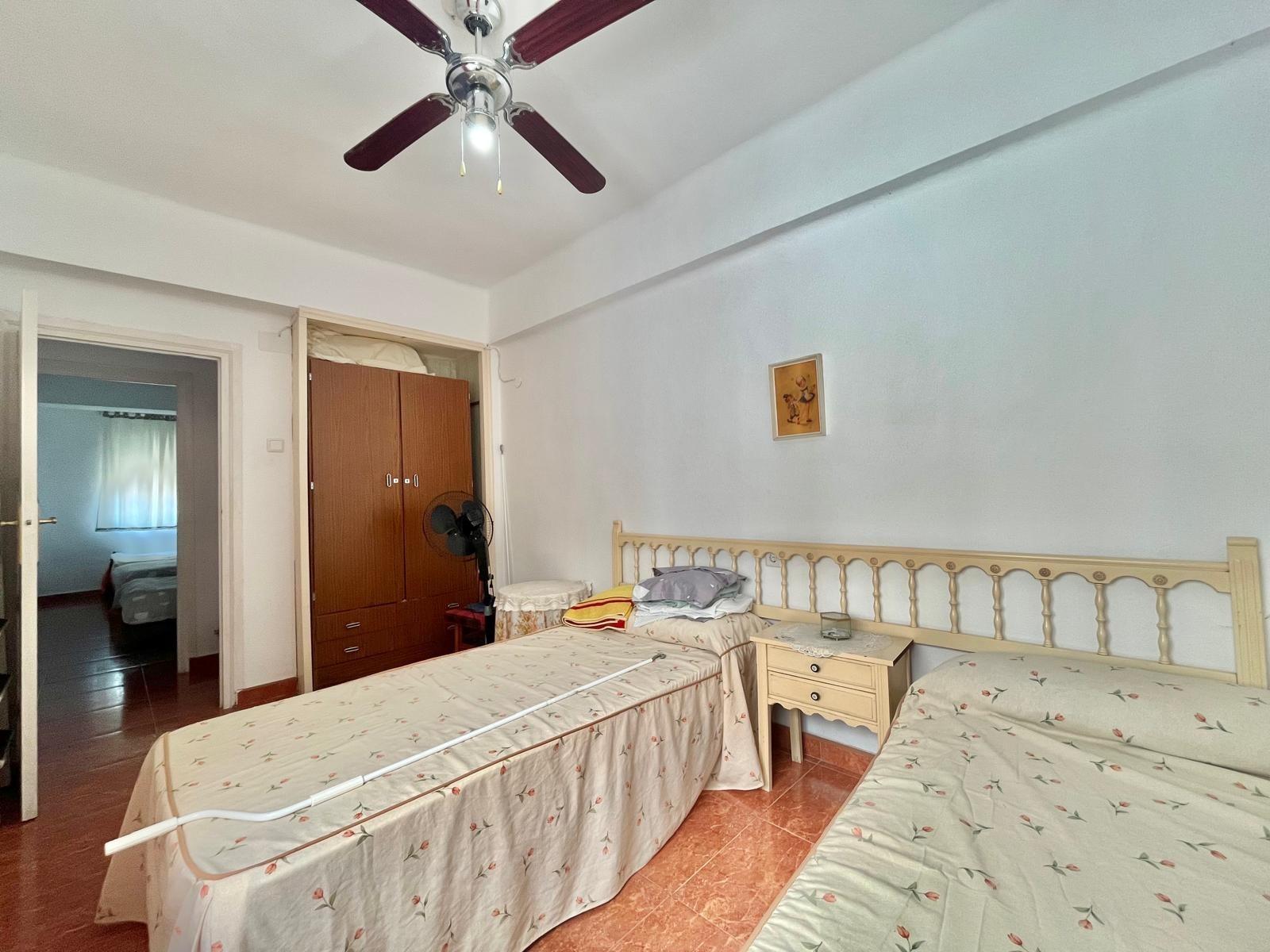 Spacious Apartment Just 400 Meters from Playa del Cura – Torrevieja
