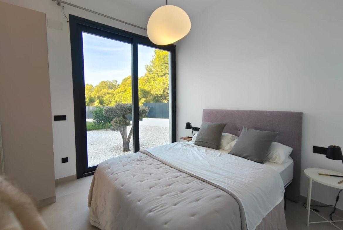 Design villa met uitzicht op zee
