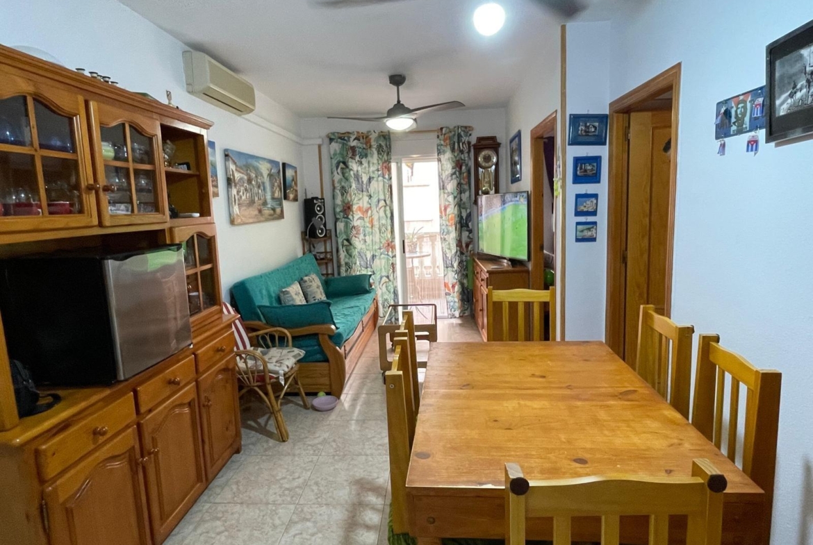 Charming Apartment in Torrevieja – Parque de las Naciones 🌞 2 bedrooms 1 bathroom with pool and garage