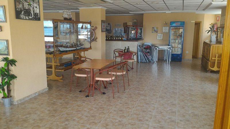 RESTAURANTE EN TORREVIEJA EN LA PRIMERA LINEA DE PLAYA
