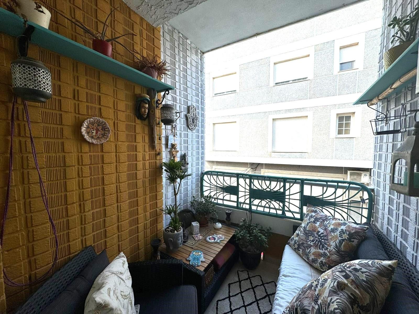 2-13-95 Appartement in San Miguel de Salinas met vrij uitzicht in het centrum