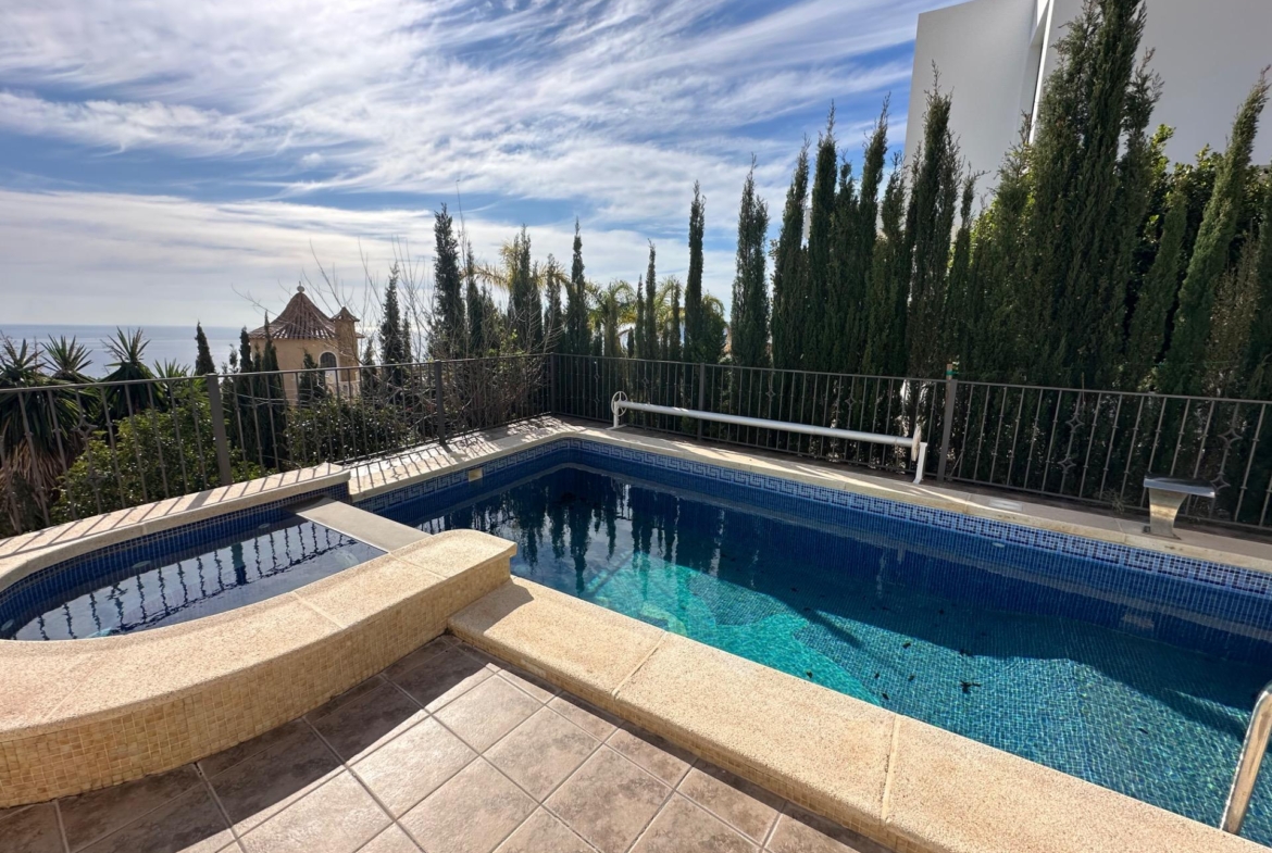 🌊 EXCLUSIVE APARTMENT WITH PANORAMIC SEA VIEWS IN ALTEA 🌊